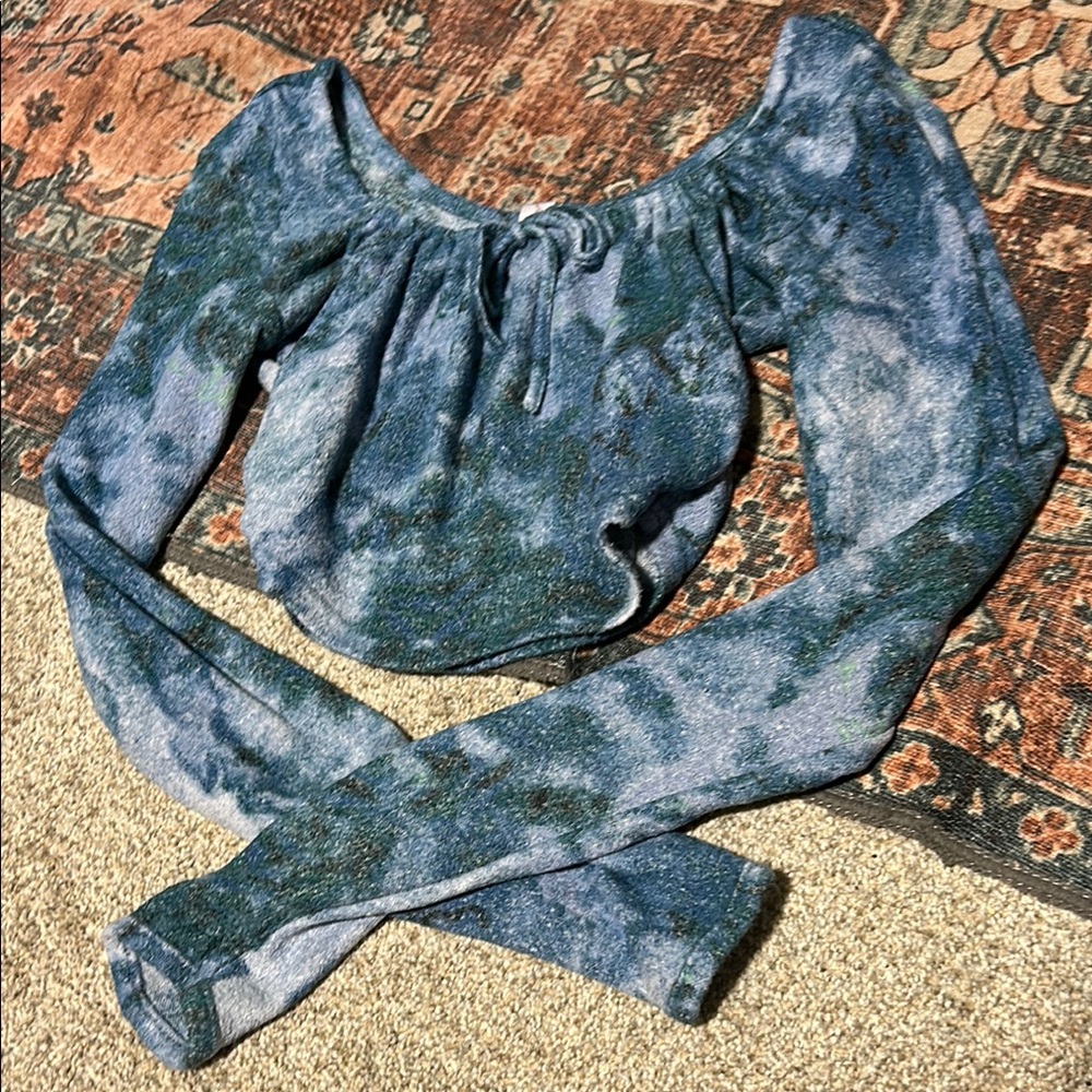 UO Blue and Green Long Sleeve Top